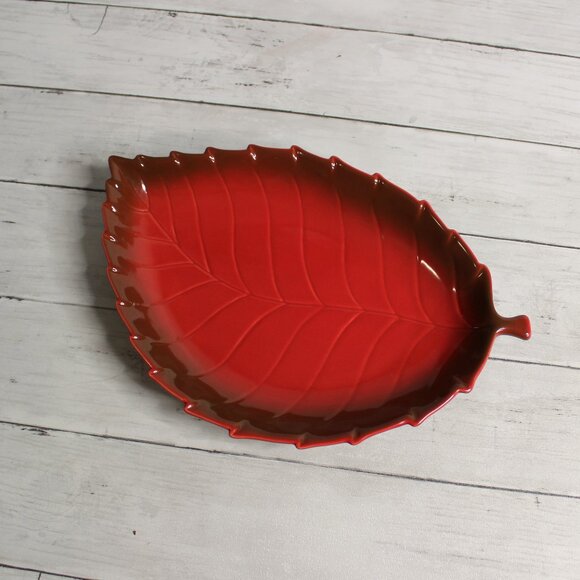 Ceramic Leaf Serving Platter Dish Red Brown Fall Harvest Thanksgiving - Picture 1 of 5